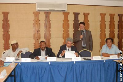 Réunion du comité de selection du PCUC à l'Hôtel Le Moroni