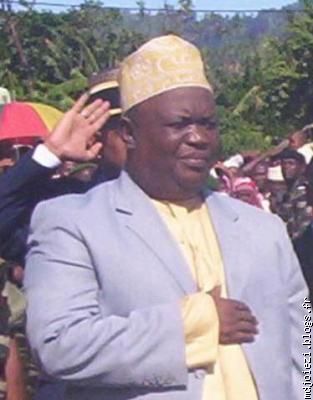 Mohamed Ali Said se succede au gouvernorat de Moheli